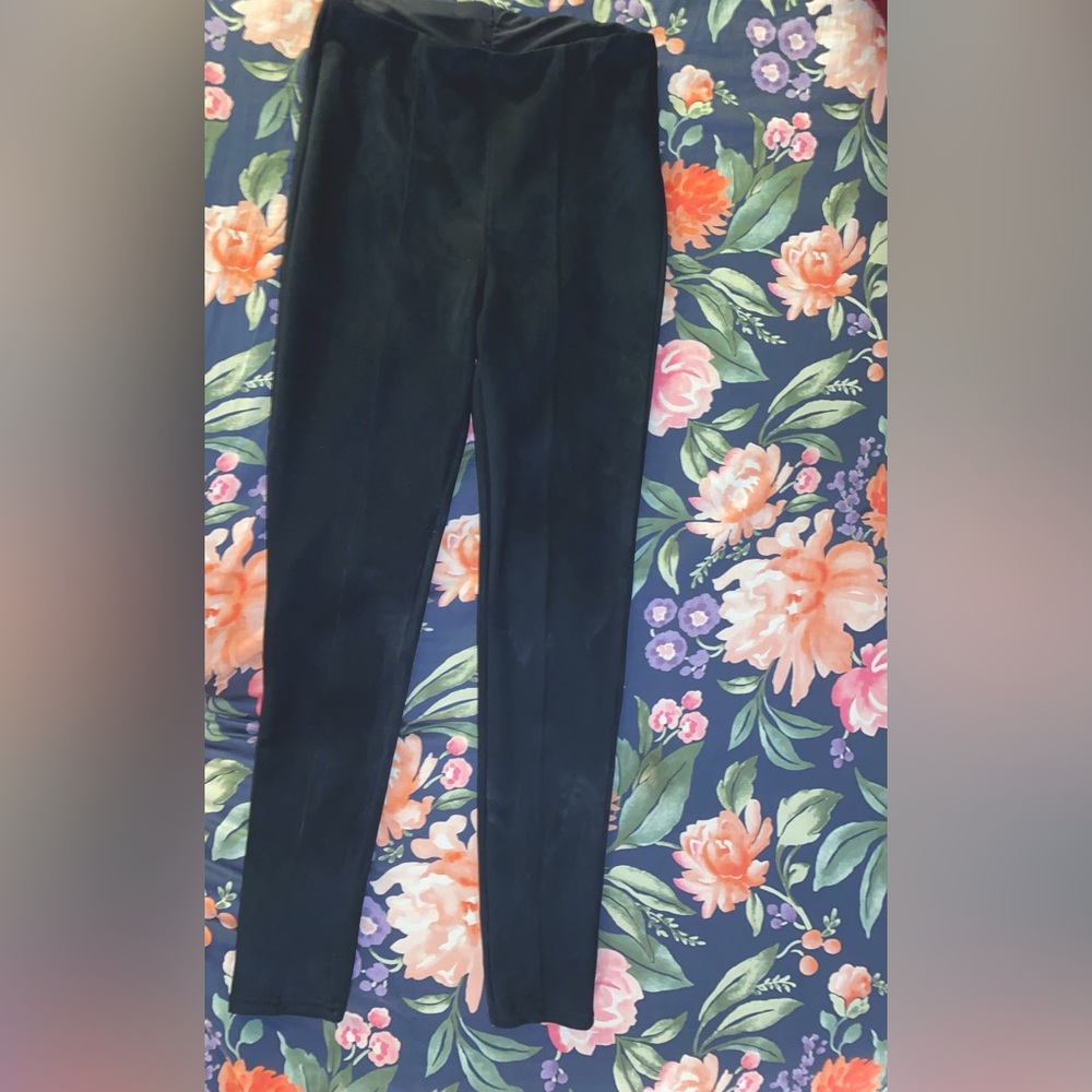 Simply Vera Wang Black Suede Pants